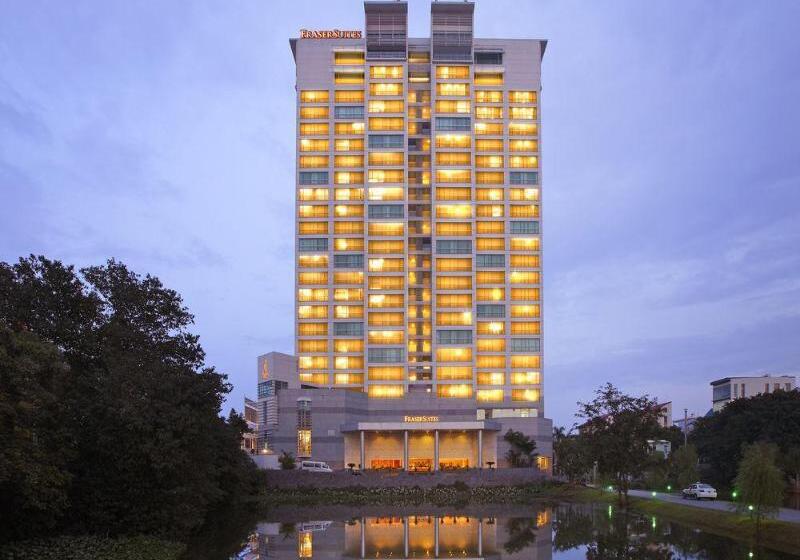ホテル Fraser Suites Hanoi