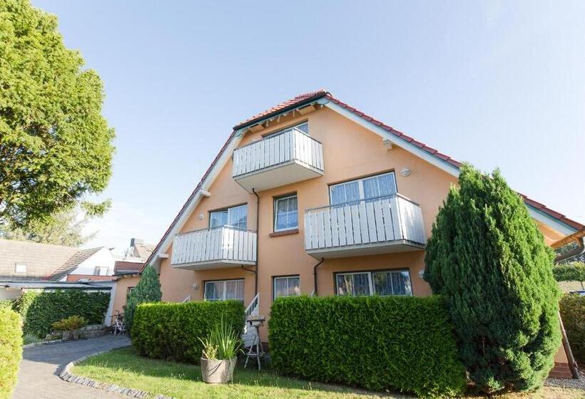 فندق Garni Am Deich