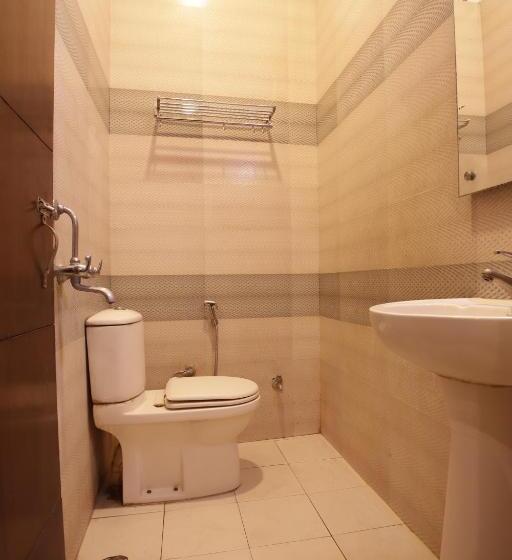 Отель Golden Wings