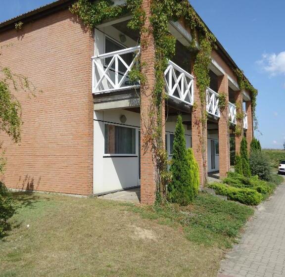 Greenline Hotel Hellfeld