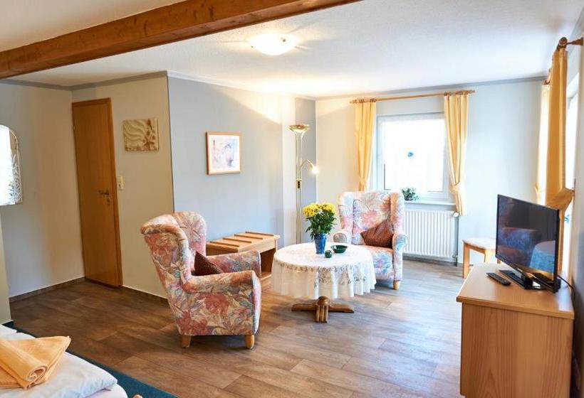 ホテル Haus Strandeck