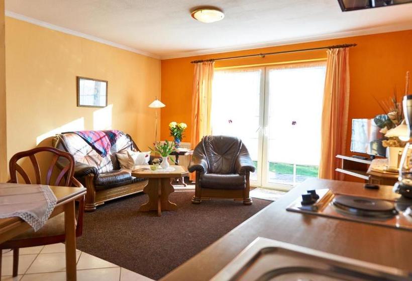 ホテル Haus Strandeck