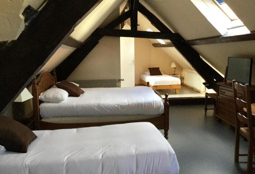 هتل Hôtel République