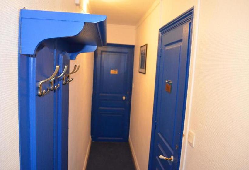 Отель Le Saintjoseph Centre Gare