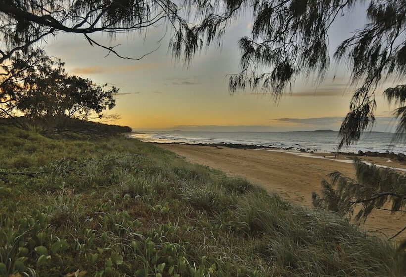 Отель Mantra Gladstone