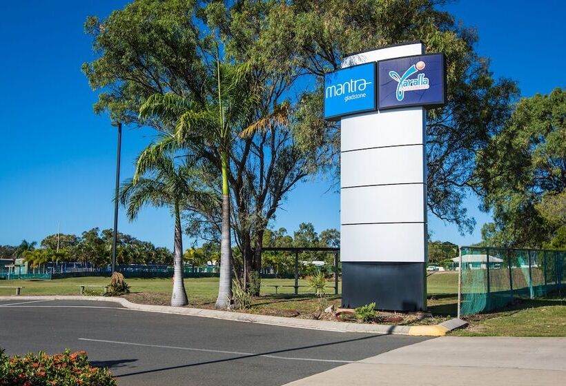 Отель Mantra Gladstone