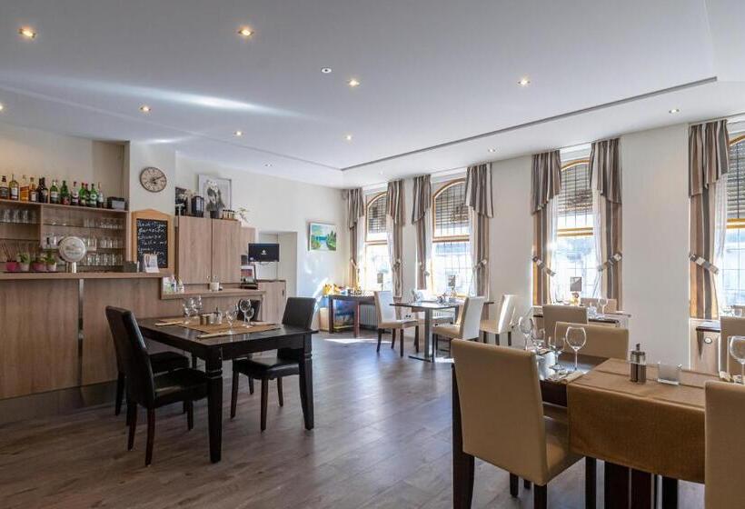 فندق Mettlacher Hof