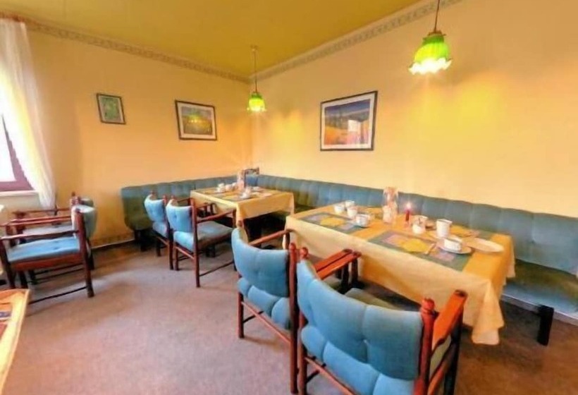 Отель Morgensonne Garni