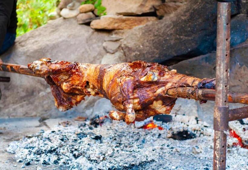 בית מלון כפרי Mountain Lake