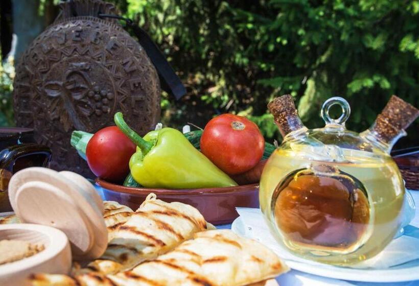 בית מלון כפרי Mountain Lake