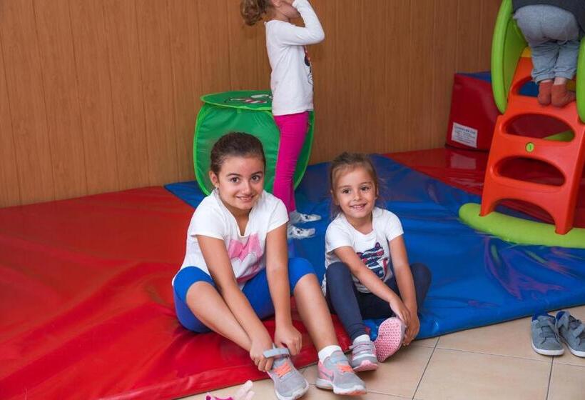 בית מלון כפרי Mountain Lake