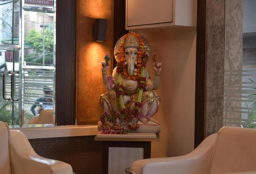 فندق Moon Light Bhimtal