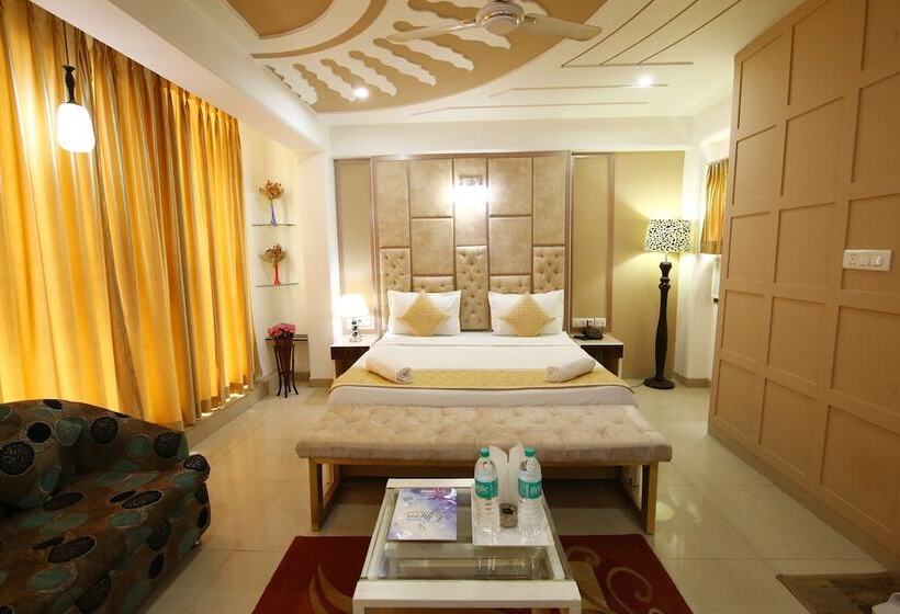 فندق Moon Light Bhimtal