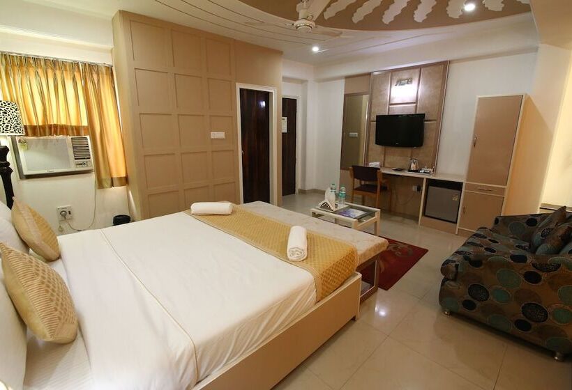 فندق Moon Light Bhimtal