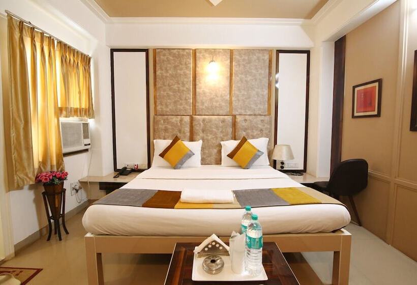 فندق Moon Light Bhimtal