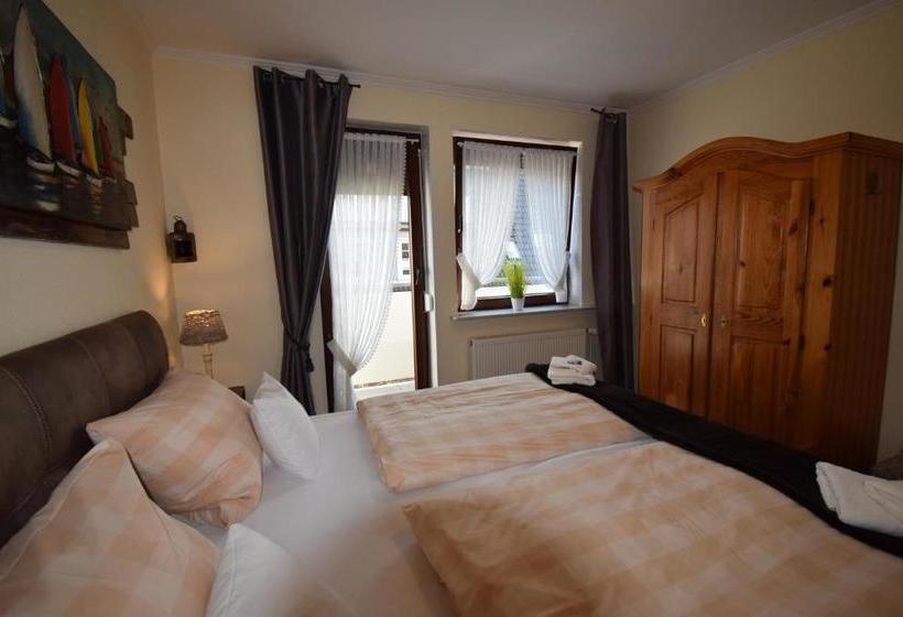 Отель Ferienwohnung Und Appartementvermietung Haus Kaiser