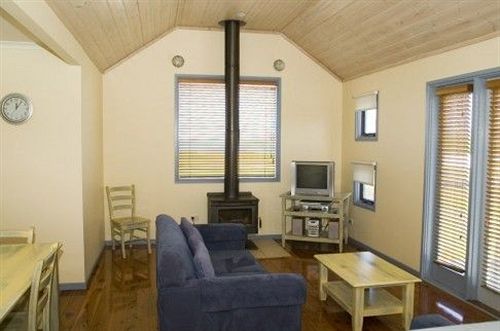 هتل Rayville Boat Houses