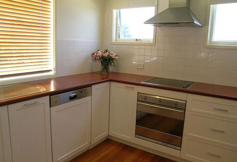 هتل Rayville Boat Houses