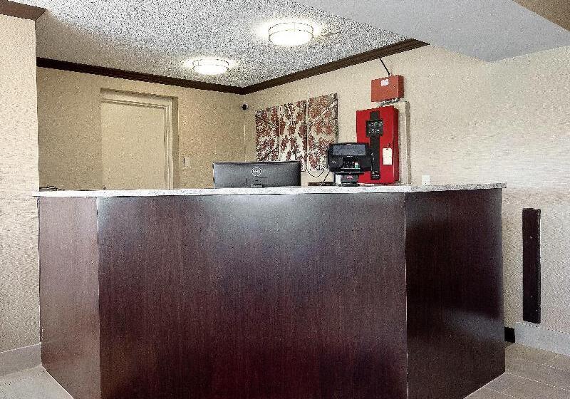 ホテル Red Roof Inn Dayton  Huber Heights