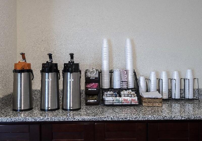 ホテル Red Roof Inn Lancaster  Strasburg