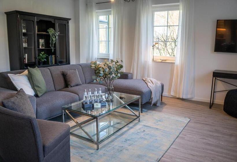 בית מלון כפרי & Restaurant Am Alten Rhin