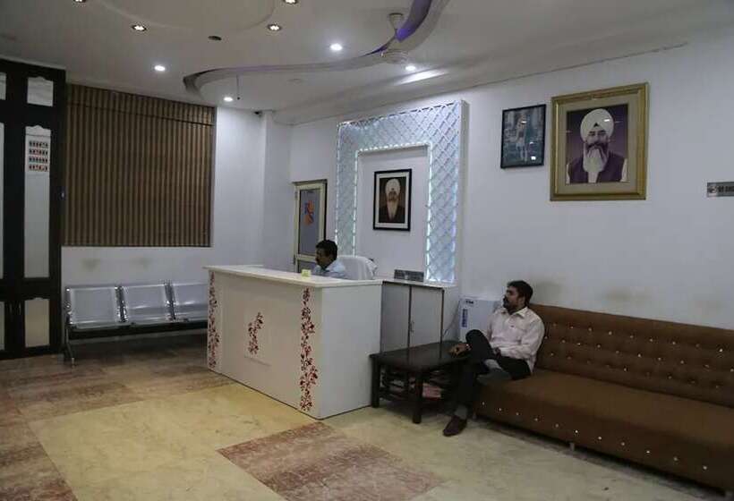 Отель R.s. International