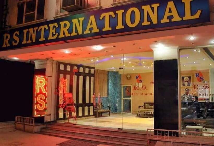Отель R.s. International