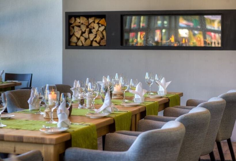 בית מלון כפרי Sport  & Vital Resort Neuer Hennings Hof