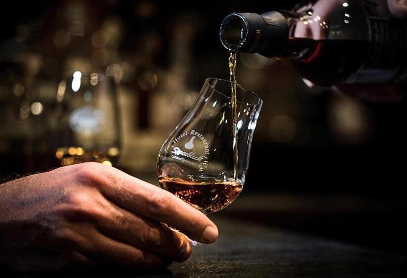 Отель Spreeblick