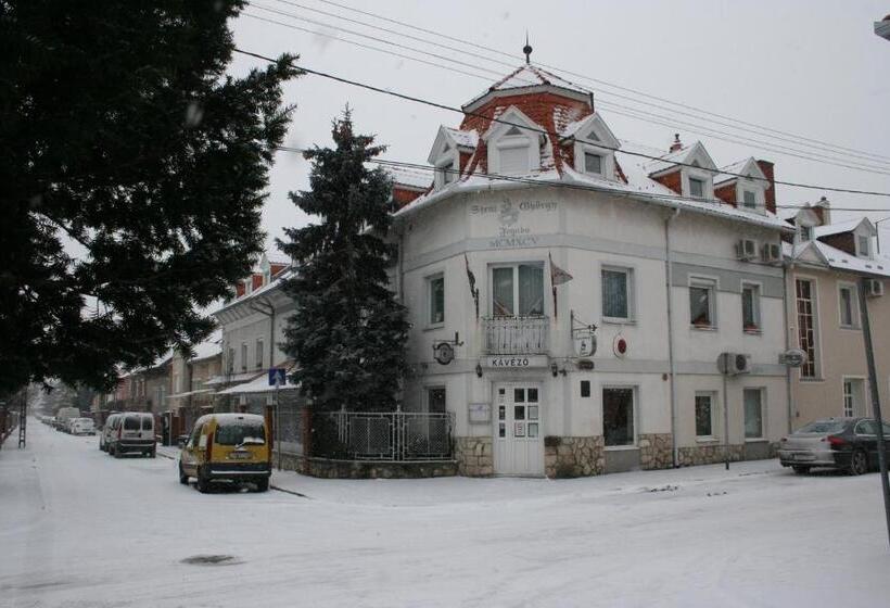 בית מלון כפרי Szent György Fogadó