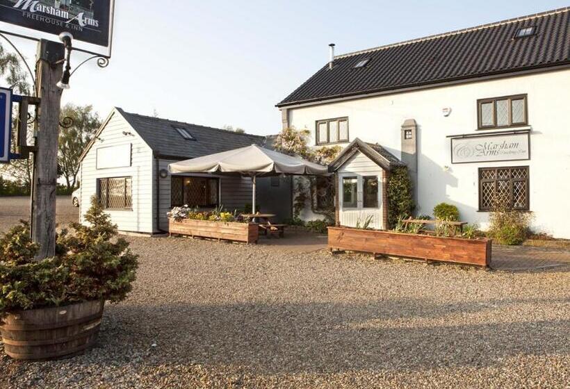 فندق Marsham Arms Inn