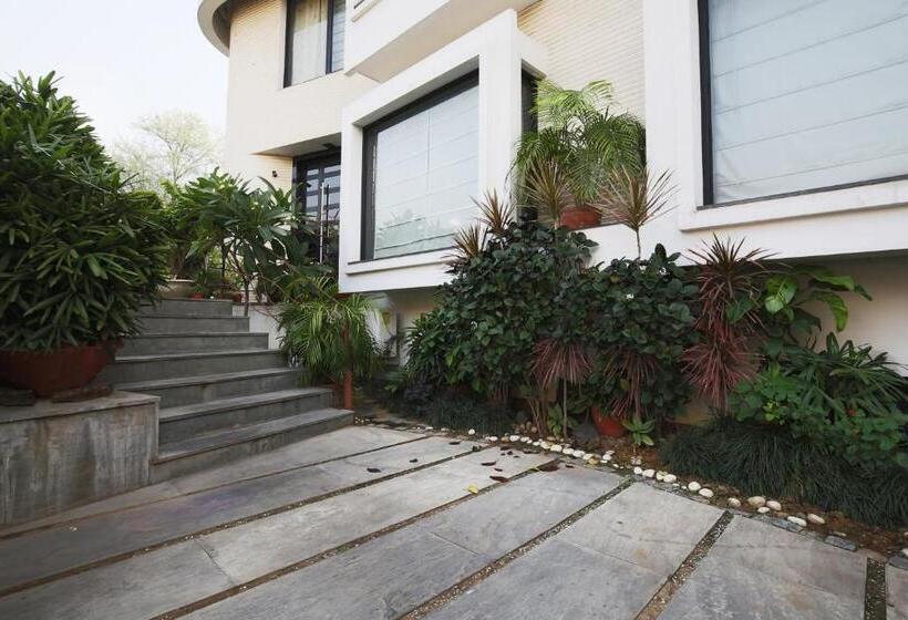 בית מלון כפרי The Saneer Jaipur