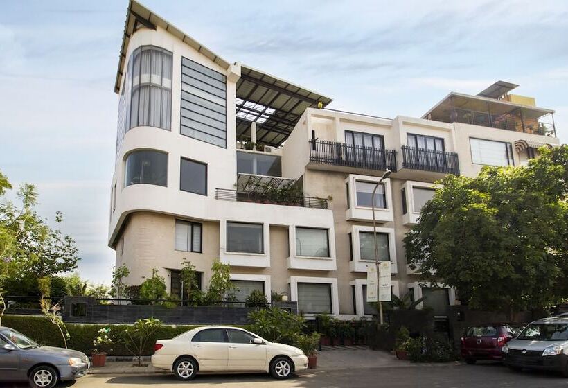 בית מלון כפרי The Saneer Jaipur