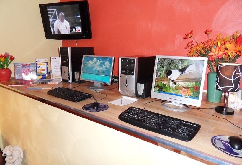 호텔 Urban By Balladins Perpignan