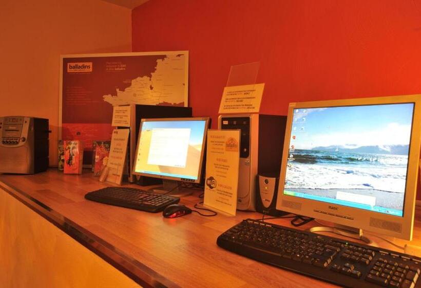 호텔 Urban By Balladins Perpignan