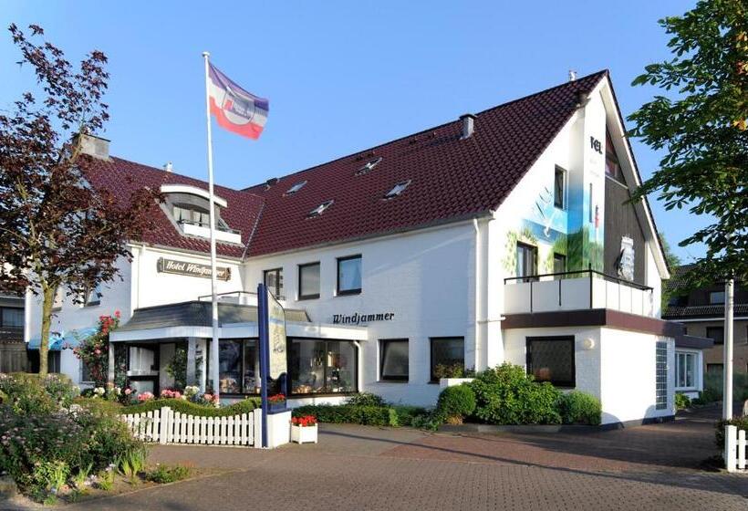 ホテル Windjammer