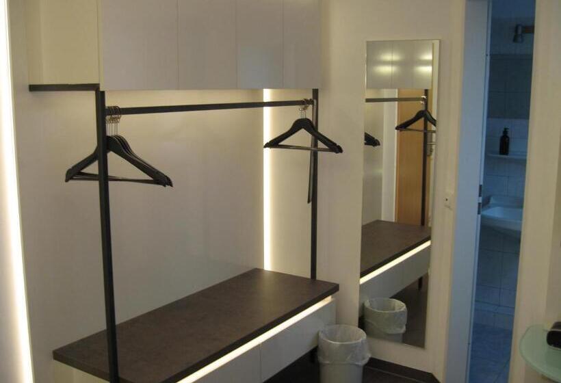 ホテル Windjammer