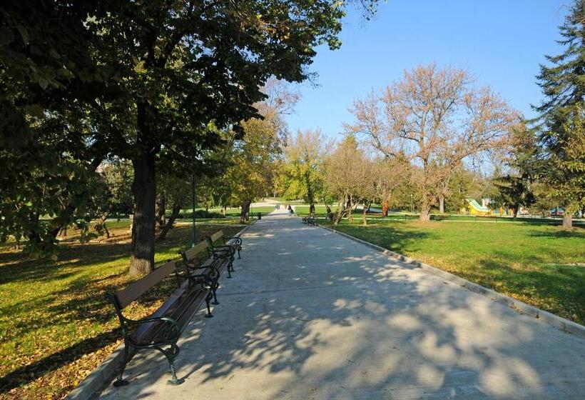 Park Hotel Izida