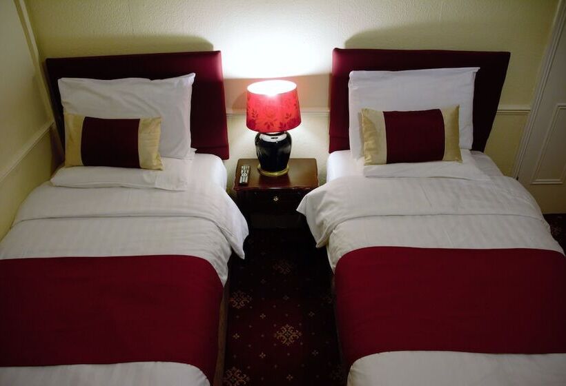 Пансион Crown Lodge Guest House