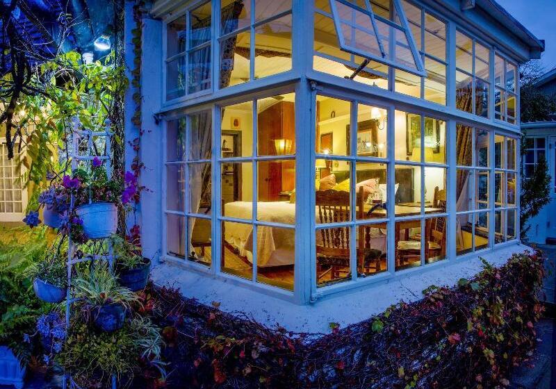 펜션 Forest Hall Guest House