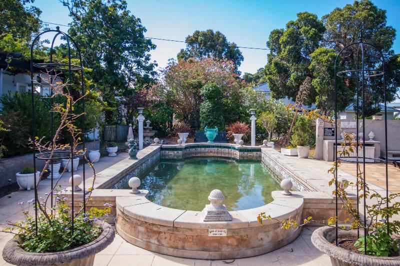 펜션 Forest Hall Guest House