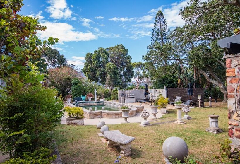 펜션 Forest Hall Guest House