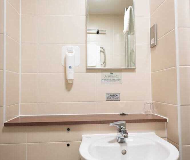 ペンション The Wellington