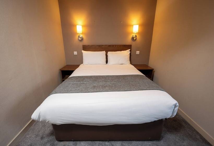 ペンション The Wellington