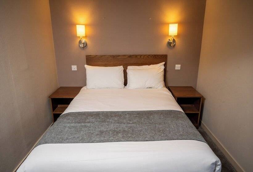 ペンション The Wellington