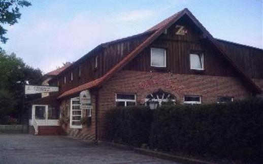 פנסיון Zeesener Gasthof