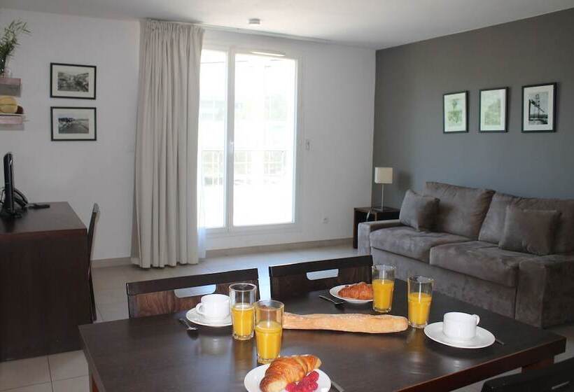 Residence Services Calypso Calanques Plage