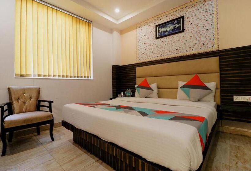 Резиденция Omega Residency