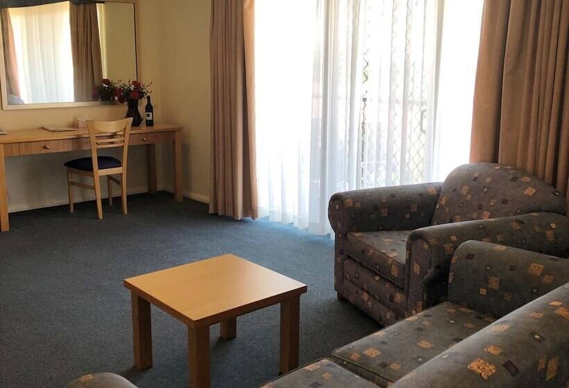 Turners Vineyard Motel