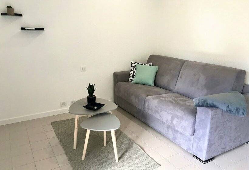 Beach Cannes Bungalows